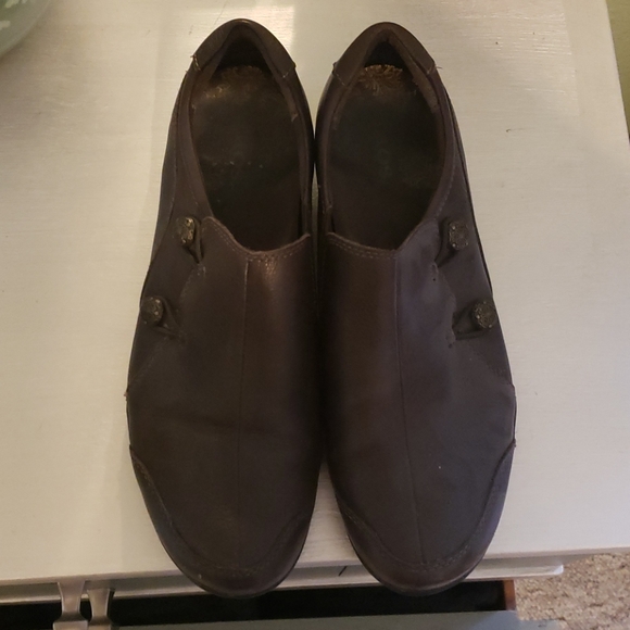 Taos Footwear Shoes - Taos brown leather shows